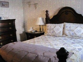 Colonial Charm Inn Charlottetown Dış mekan fotoğraf